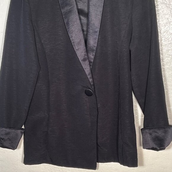 VTG Portfolio Black Blazer Size 7-8 With Satin Lapels & Cuffs USA Office Evening - Picture 4 of 13